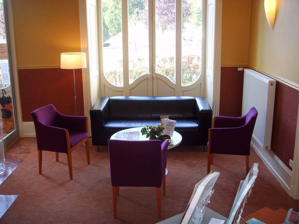 Hotels & Residences - Les Thermes ลุกซุยล์-เลส์-แบ็งส์ ภายนอก รูปภาพ